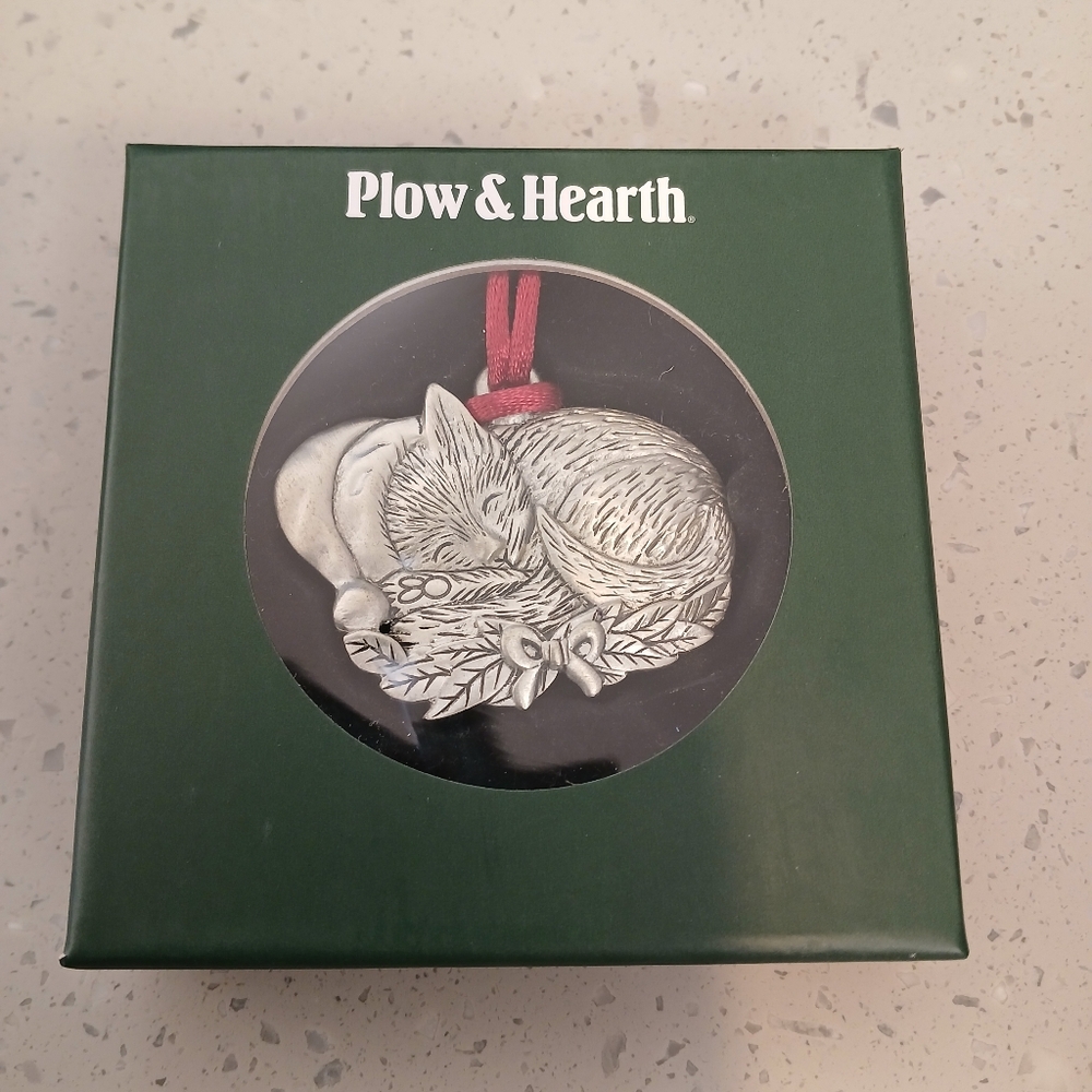 Plow & Hearth Pewter Christmas Holiday Ornament Cat